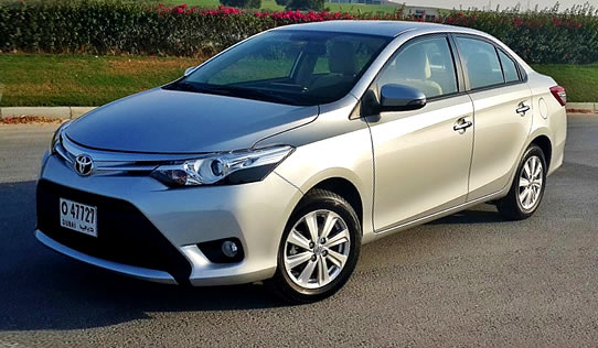 Yaris o Prisma